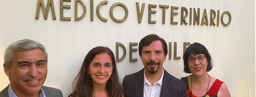 José Guajardo R (Subsecretario de Agricultura), Lorena Jofré F (Secretaria AFEVET y Decana UDLA), Carlos González R. (Presidente AFEVET y Director EMV U ANDRES BELLO), María José Ubilla Presidenta COLMEVET